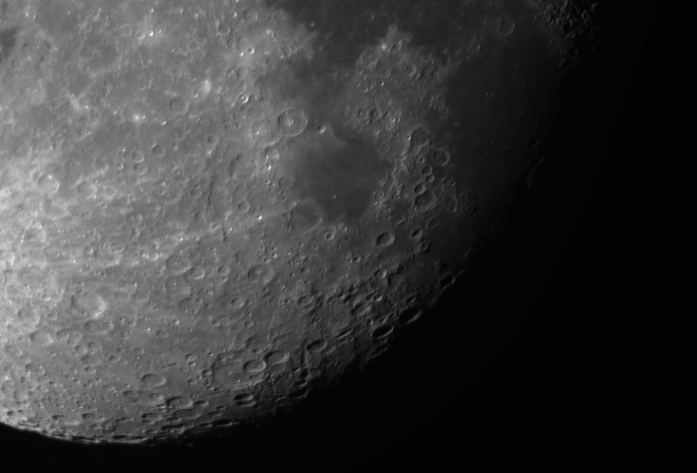 moon close